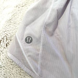 White Lululemon Hotty Hot Shorts 4” MR